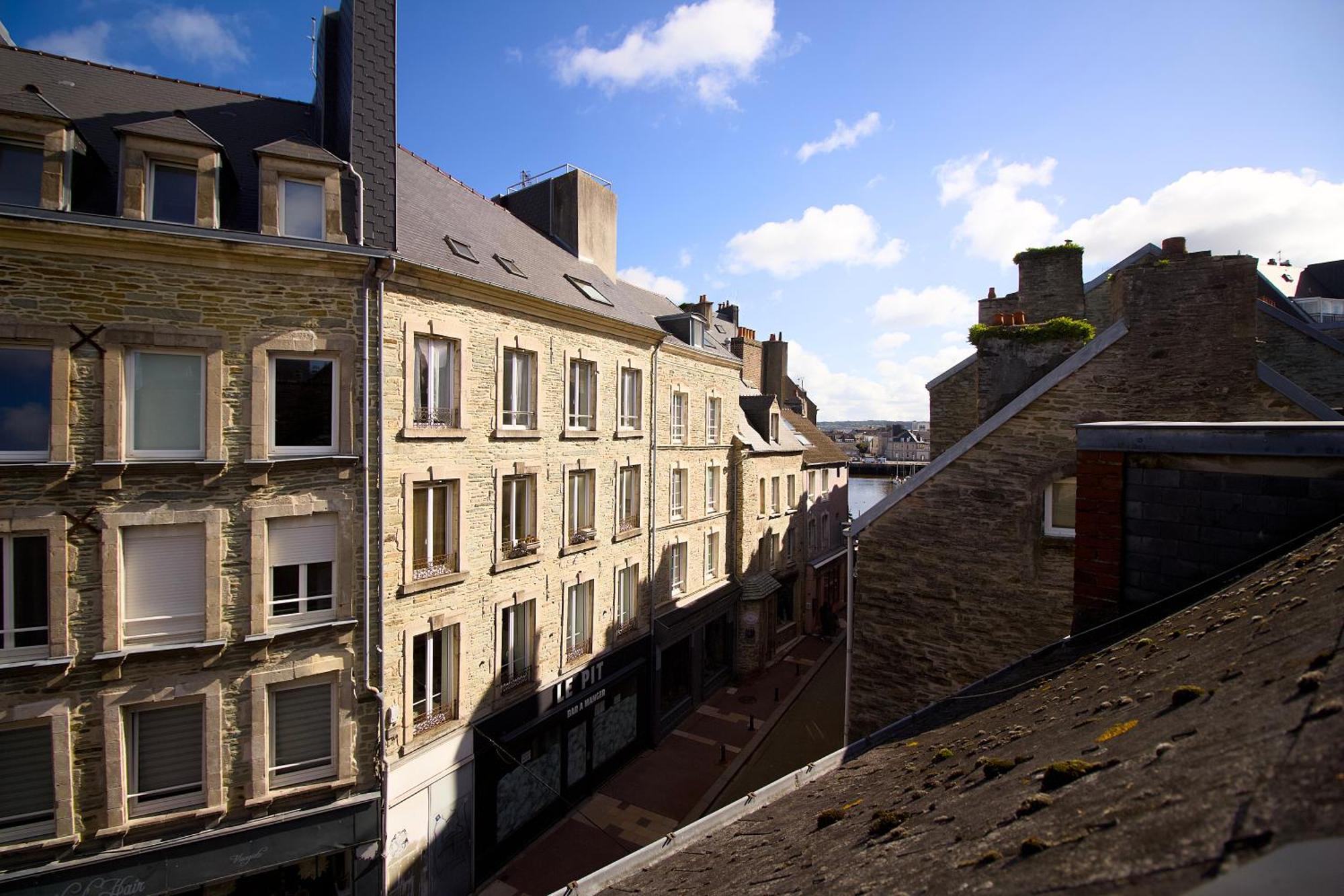 Petit Duplex Lumineux, Hyper Centre A 2 Pas Du Port, Intendance Luxury Host シェルブール・アン・コタンタン エクステリア 写真